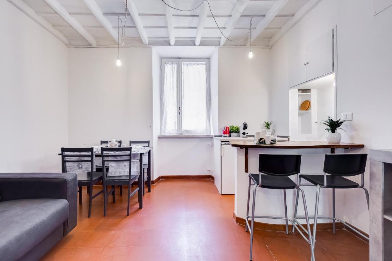 Pigna Suite Rome Extérieur photo